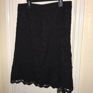 White house, black market lace black skirt